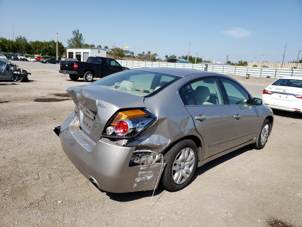 Photo 4 from auction – 2011 NISSAN ALTIMA BAS with VIN 1N4AL2AP0BC127101