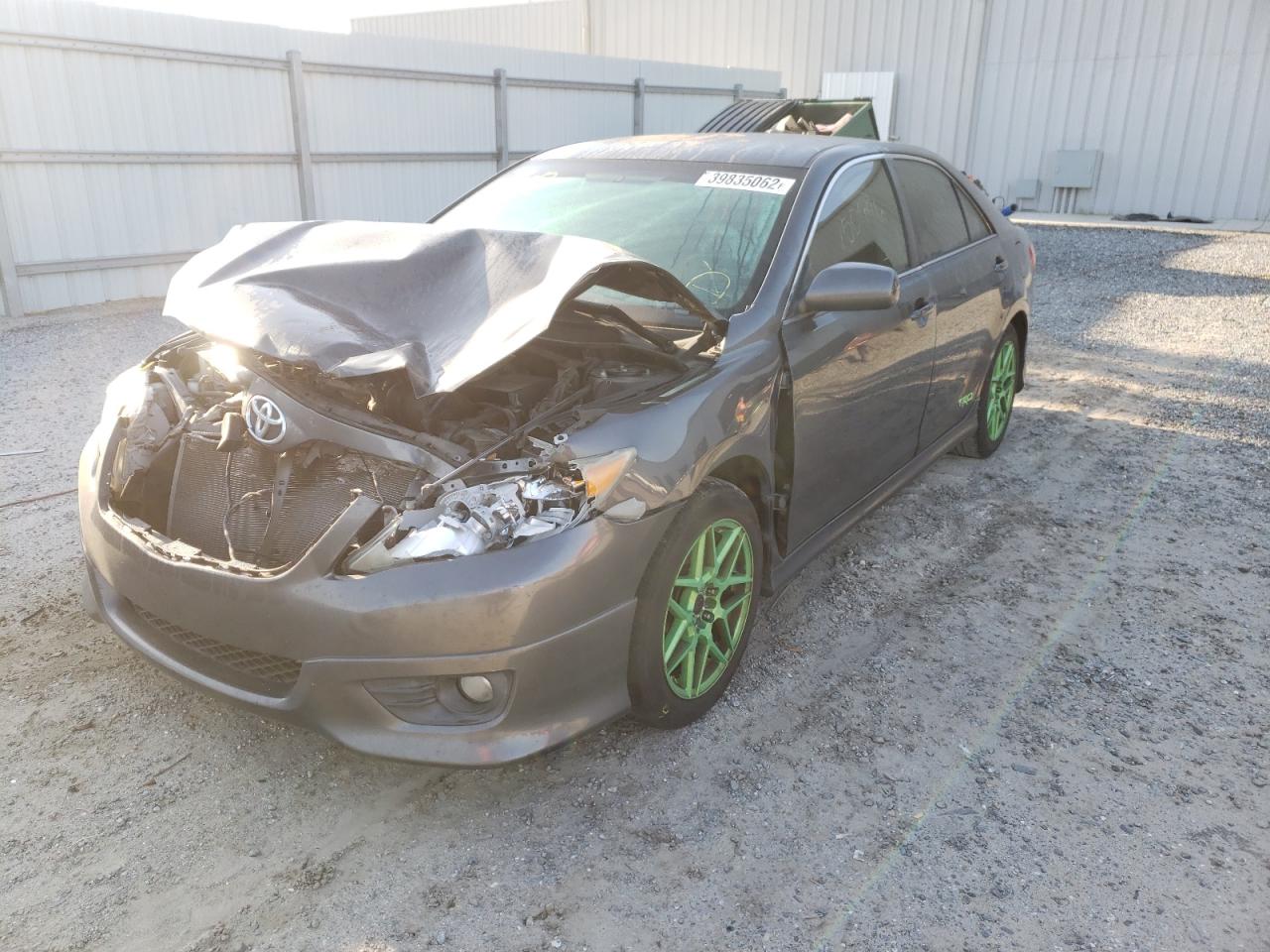 Photo 2 from auction – 2011 TOYOTA CAMRY BASE with VIN 4T1BF3EK4BU601082