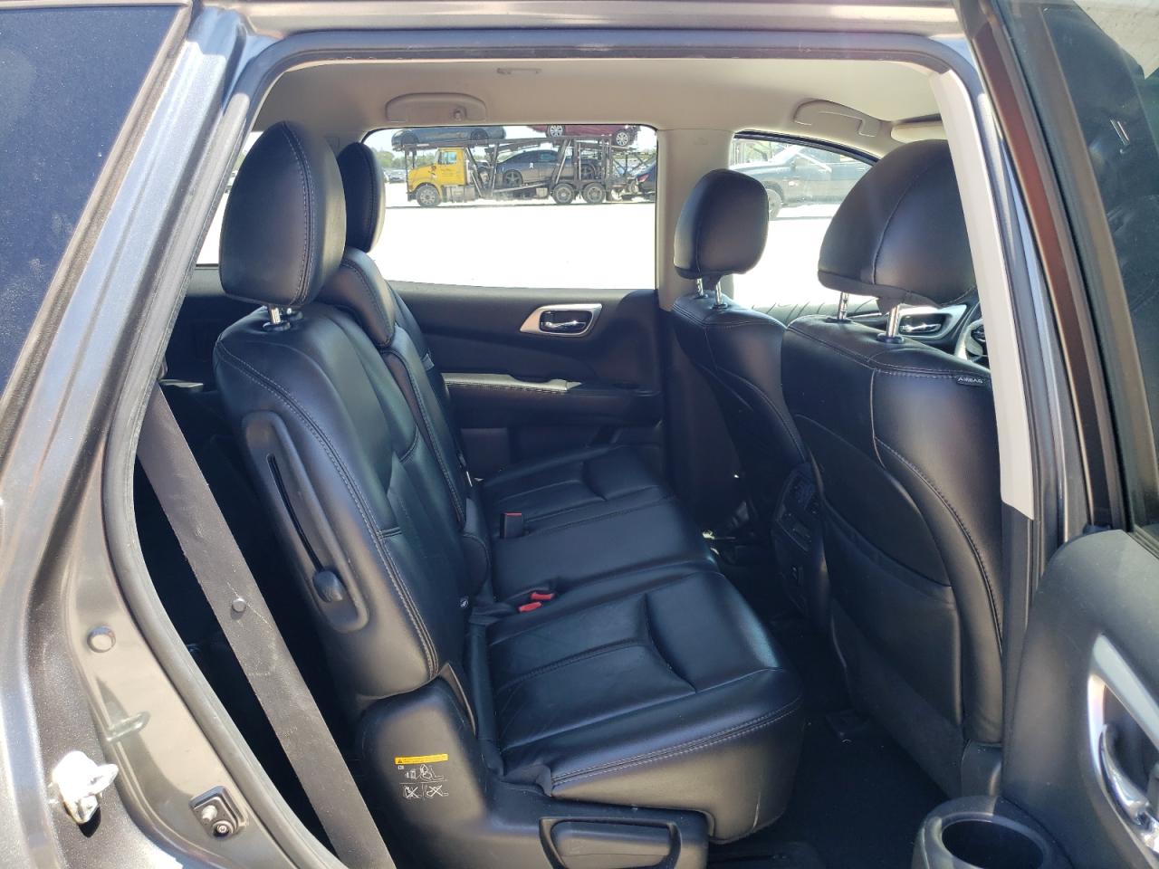 Zdjęcie 6 z aukcji – 2015 NISSAN PATHFINDER z VIN 5N1AR2MNXFC711283