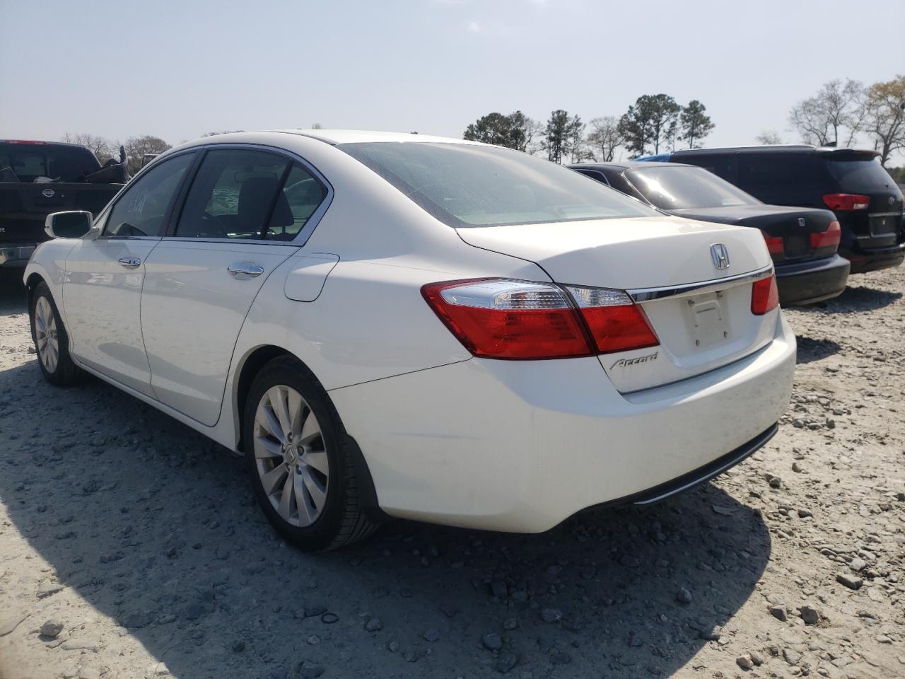 Photo 3 from auction – 2015 HONDA ACCORD EX with VIN 1HGCR2F77FA147262