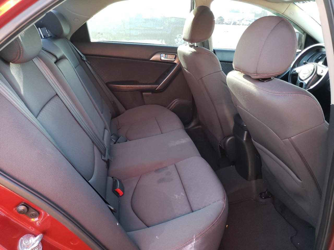 Photo 6 from auction – 2012 KIA FORTE SX with VIN KNAFW4A30C5557438