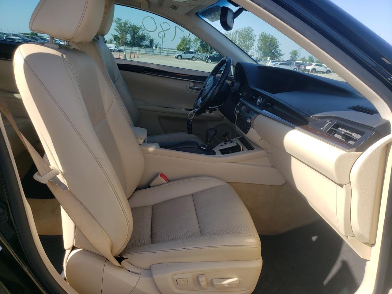Photo 5 from auction – 2013 LEXUS ES 350 with VIN JTHBK1GG1D2074676