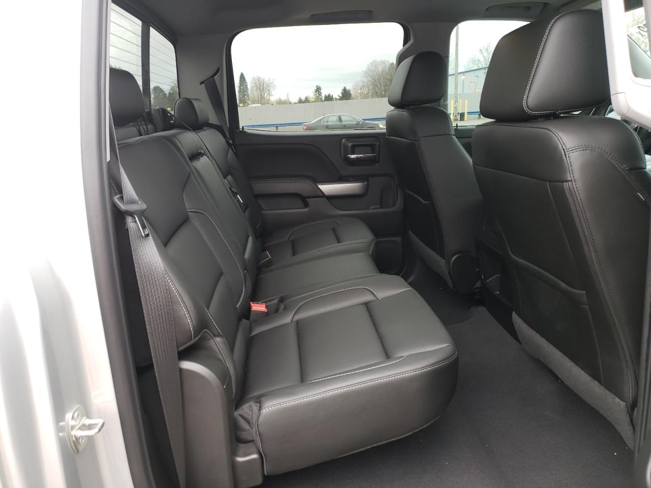 Photo 6 from auction – 2018 CHEVROLET SILVERADO with VIN 3GCUKSEJ8JG534854