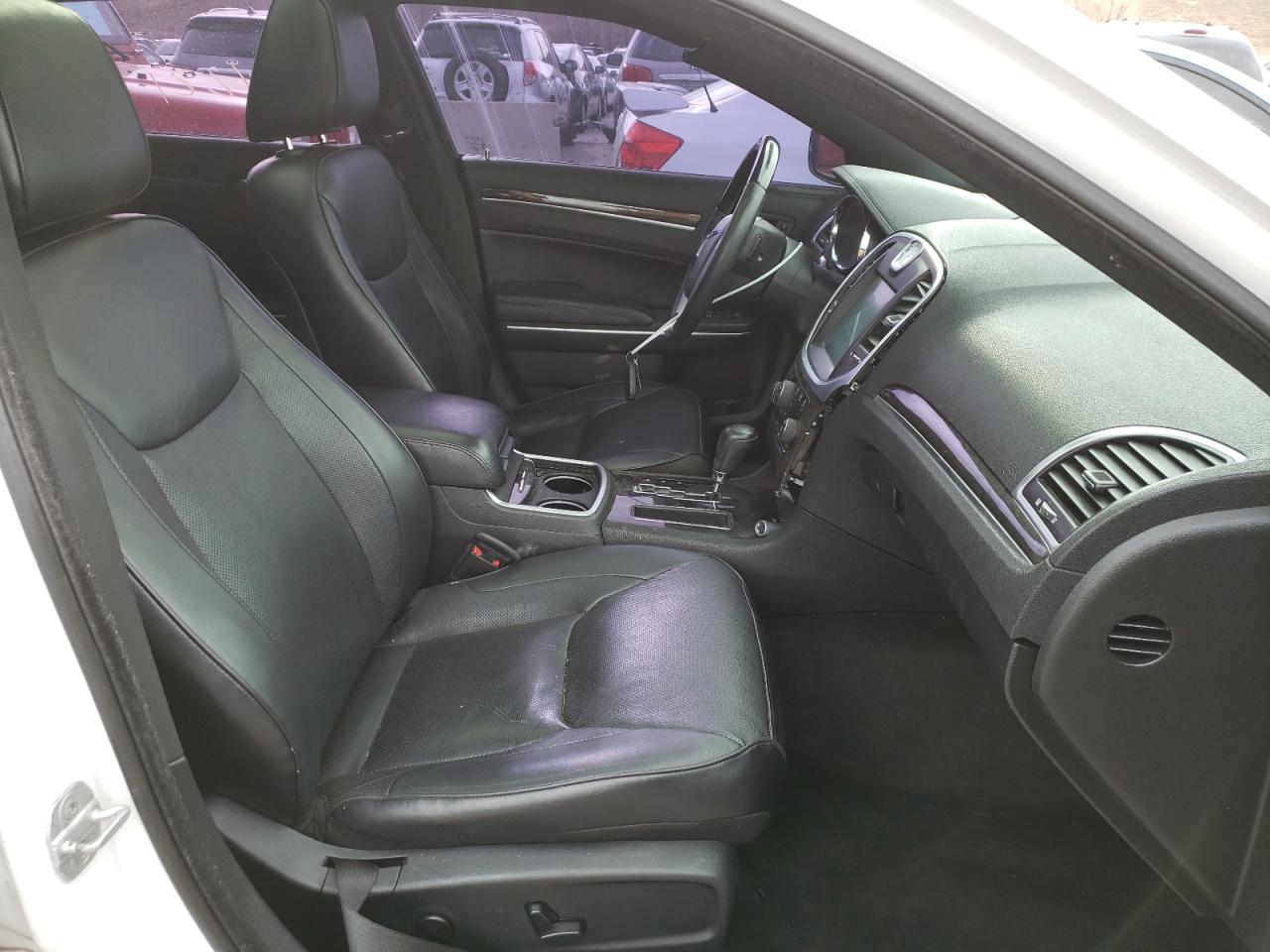 Photo 5 from auction – 2012 CHRYSLER 300C with VIN 2C3CCAET4CH256191