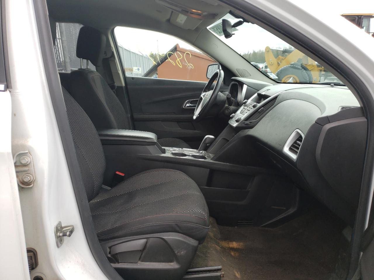 Photo 5 from auction – 2011 CHEVROLET EQUINOX LT with VIN 2CNFLEEC1B6325523