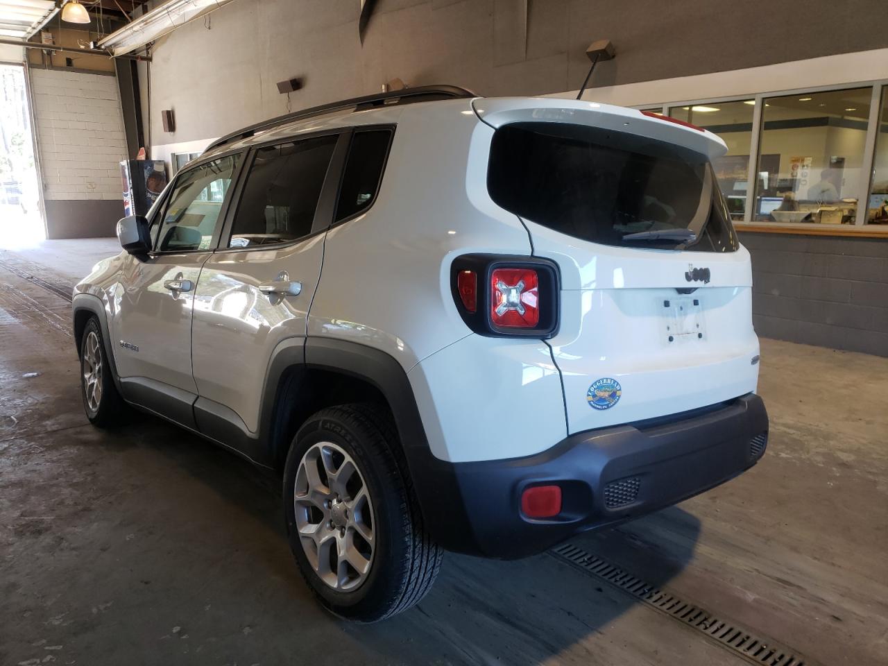 Photo 3 from auction – 2017 JEEP RENEGADE L with VIN ZACCJABB8HPG52028