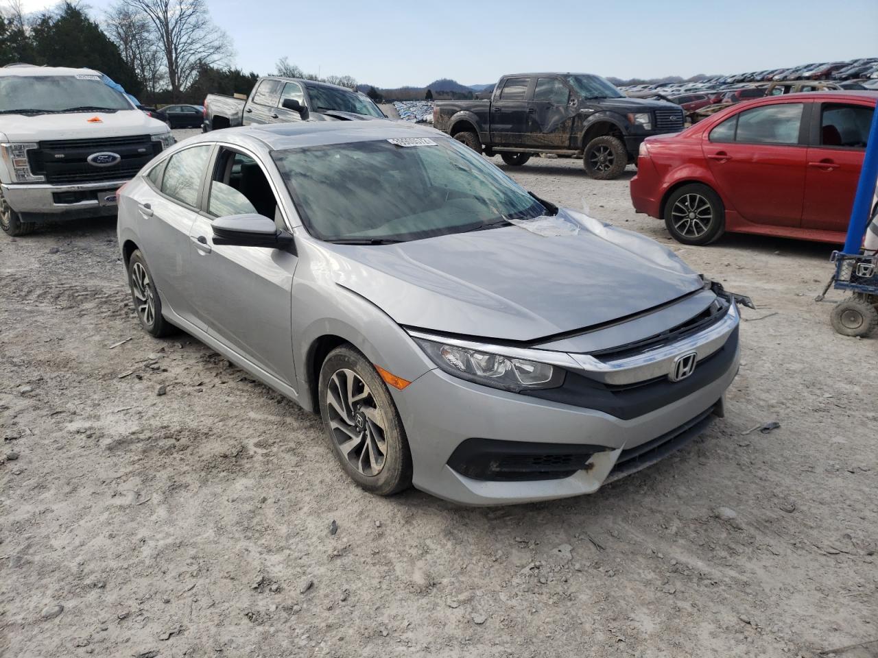 Foto 1 de la subasta – 2017 HONDA CIVIC EX con VIN 19XFC2F72HE078798