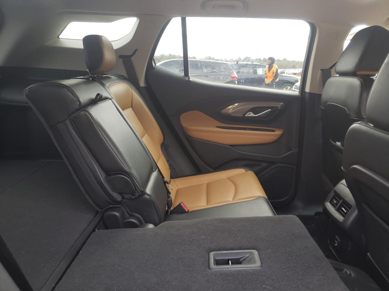 Photo 6 from auction – 2020 GMC TERRAIN SL with VIN 3GKALPEV1LL295002