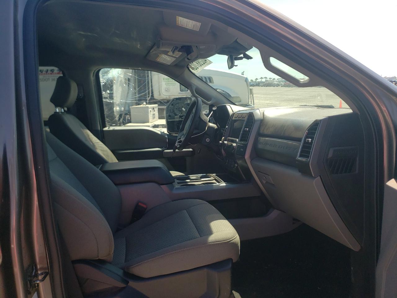 Photo 5 from auction – 2020 FORD F350 SUPER with VIN 1FT8W3DN3LED15133