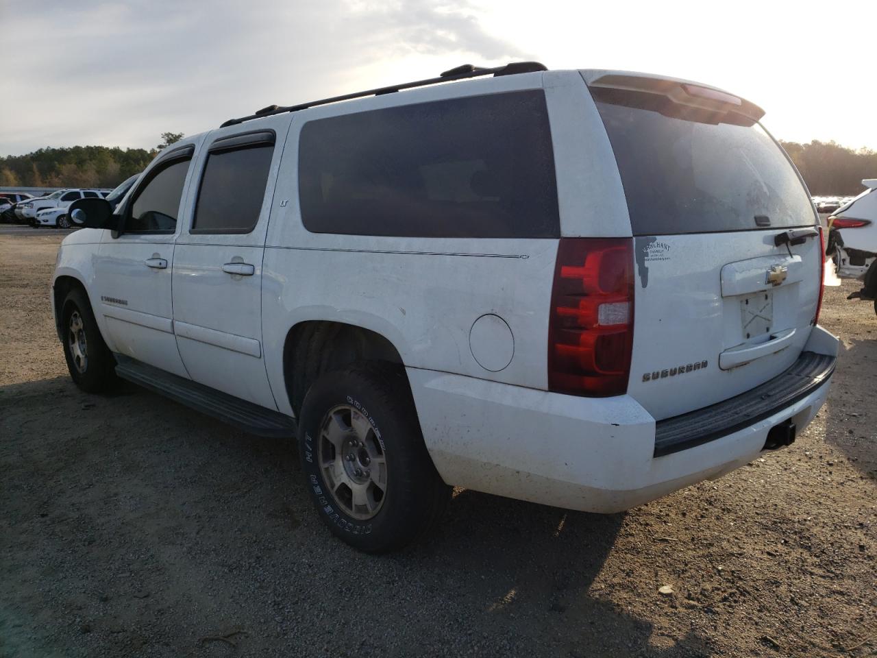 Photo 3 from auction – 2007 CHEVROLET SUBURBAN C with VIN 1GNFC16017J255802