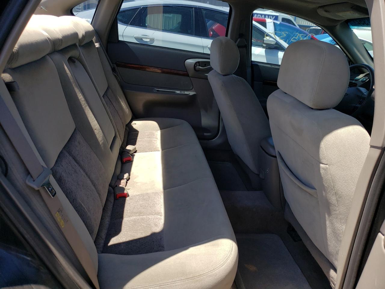 Photo 6 from auction – 2004 CHEVROLET IMPALA with VIN 2G1WH52K949129289