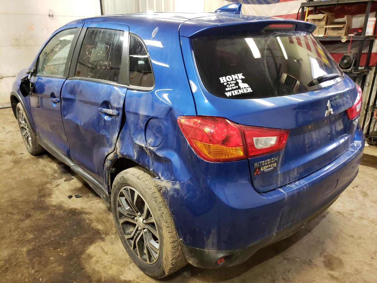 Photo 3 from auction – 2017 MITSUBISHI OUTLANDER with VIN JA4AR3AU5HZ054036