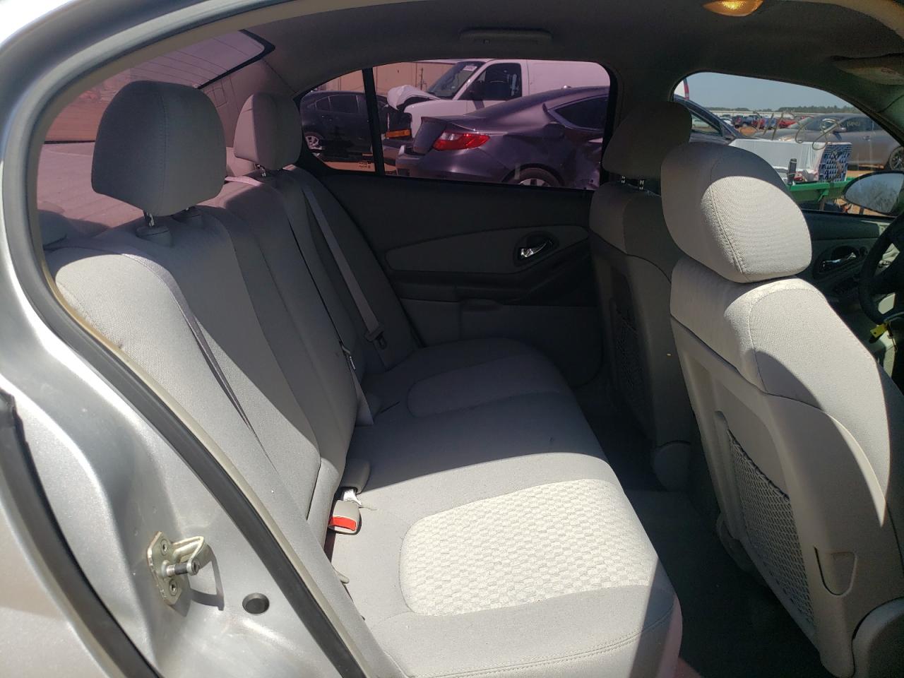 Photo 6 from auction – 2005 CHEVROLET MALIBU with VIN 1G1ZS52F35F295902