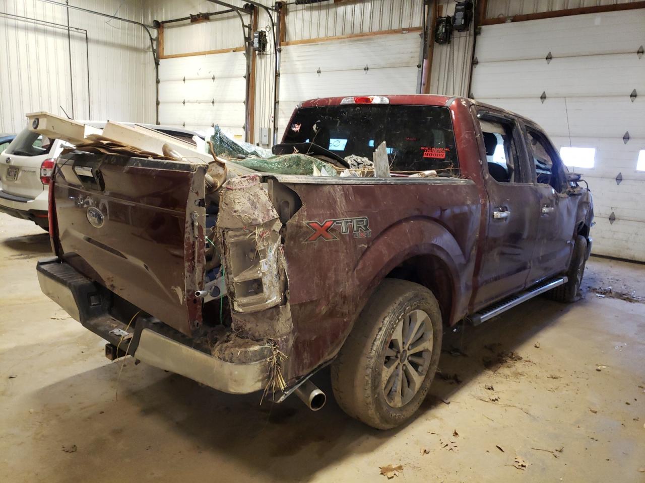 Photo 4 from auction – 2017 FORD F150 SUPER with VIN 1FTEW1EP3HFA28951