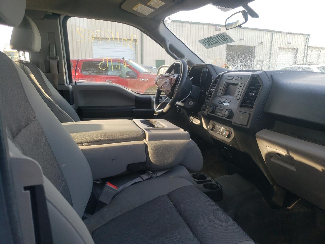 Photo 5 from auction – 2019 FORD F150 SUPER with VIN 1FTEX1EB9KKD17557