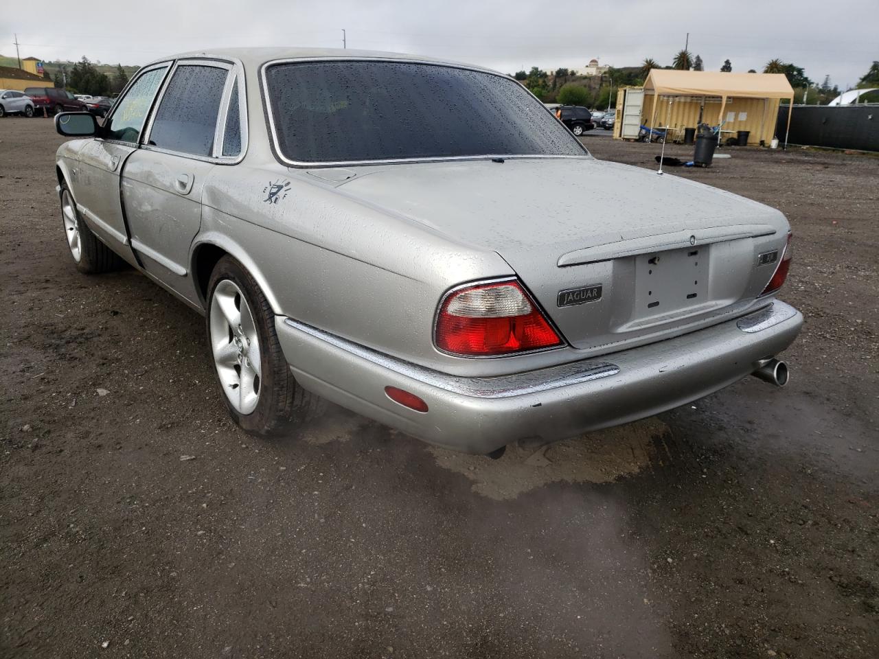 Photo 3 from auction – 1999 JAGUAR XJR with VIN SAJPD1841XC867837