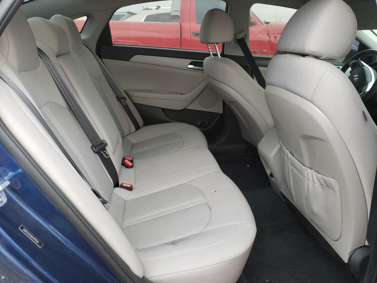 Photo 6 from auction – 2019 HYUNDAI SONATA SE with VIN 5NPE24AF8KH792365