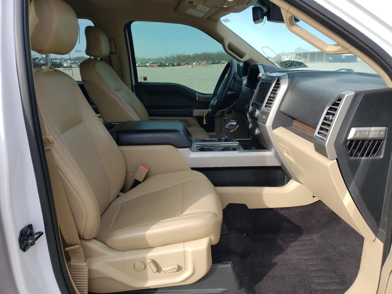 Photo 5 from auction – 2015 FORD F150 SUPER with VIN 1FTEW1EF2FKD93374