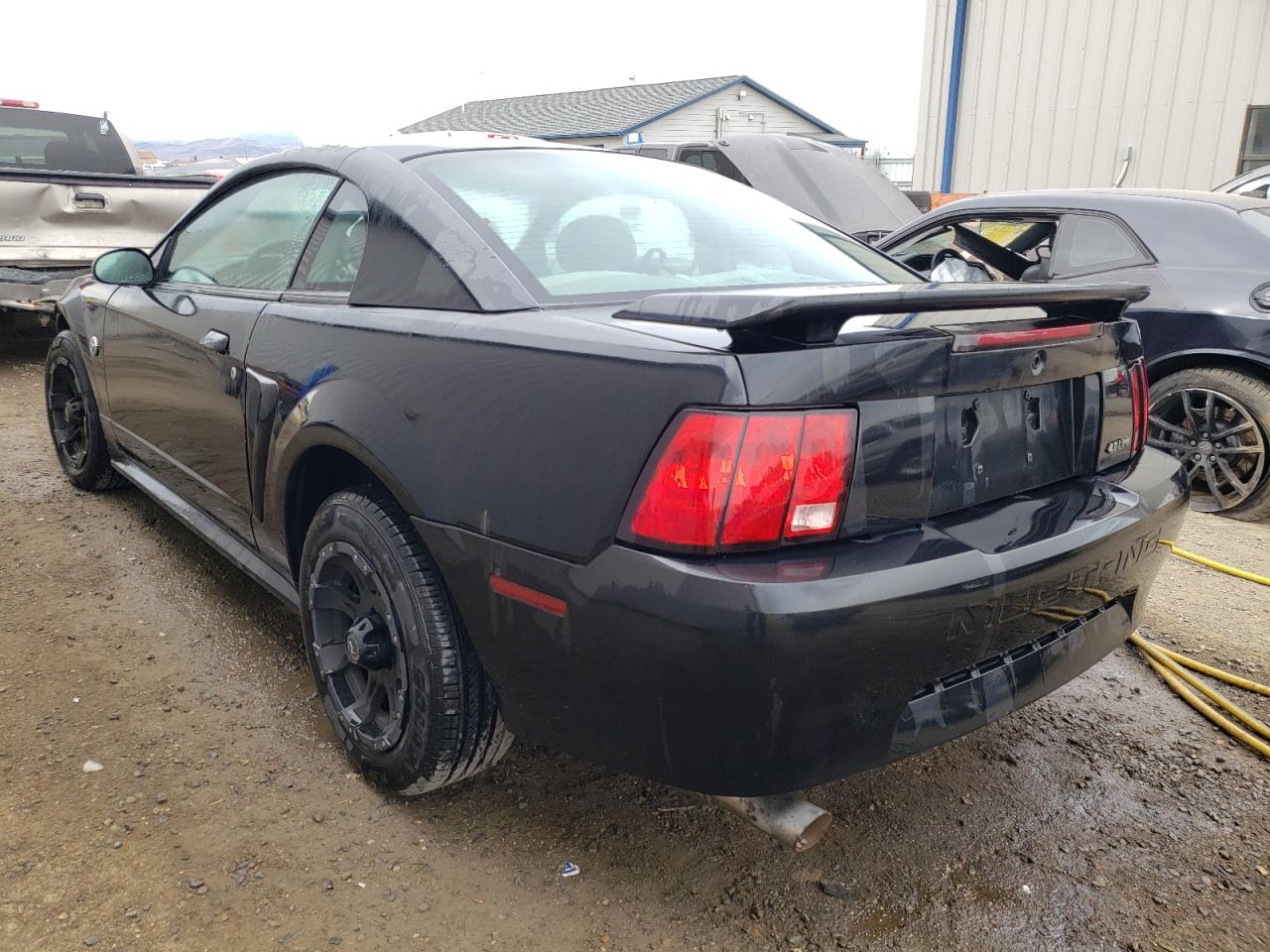 Photo 3 from auction – 2004 FORD MUSTANG with VIN 1FAFP40674F137530