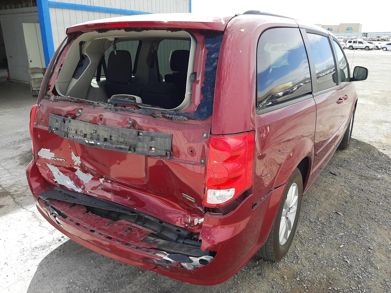 Photo 4 from auction – 2015 DODGE GRAND CARA with VIN 2C4RDGCG8FR717418
