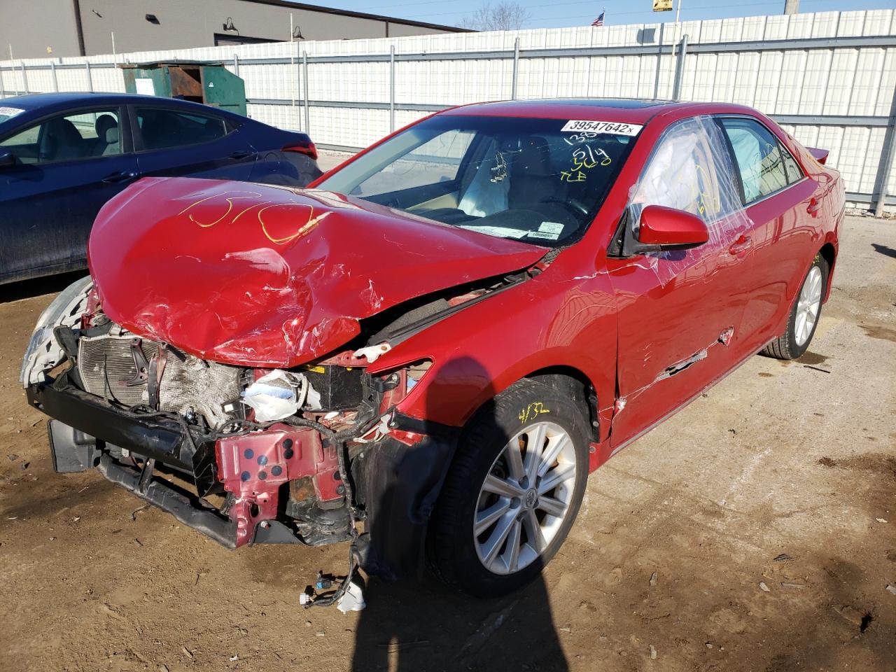 صورة رقم 2 من المزاد - 2012 TOYOTA CAMRY BASE مع VIN 4T1BF1FK6CU531380
