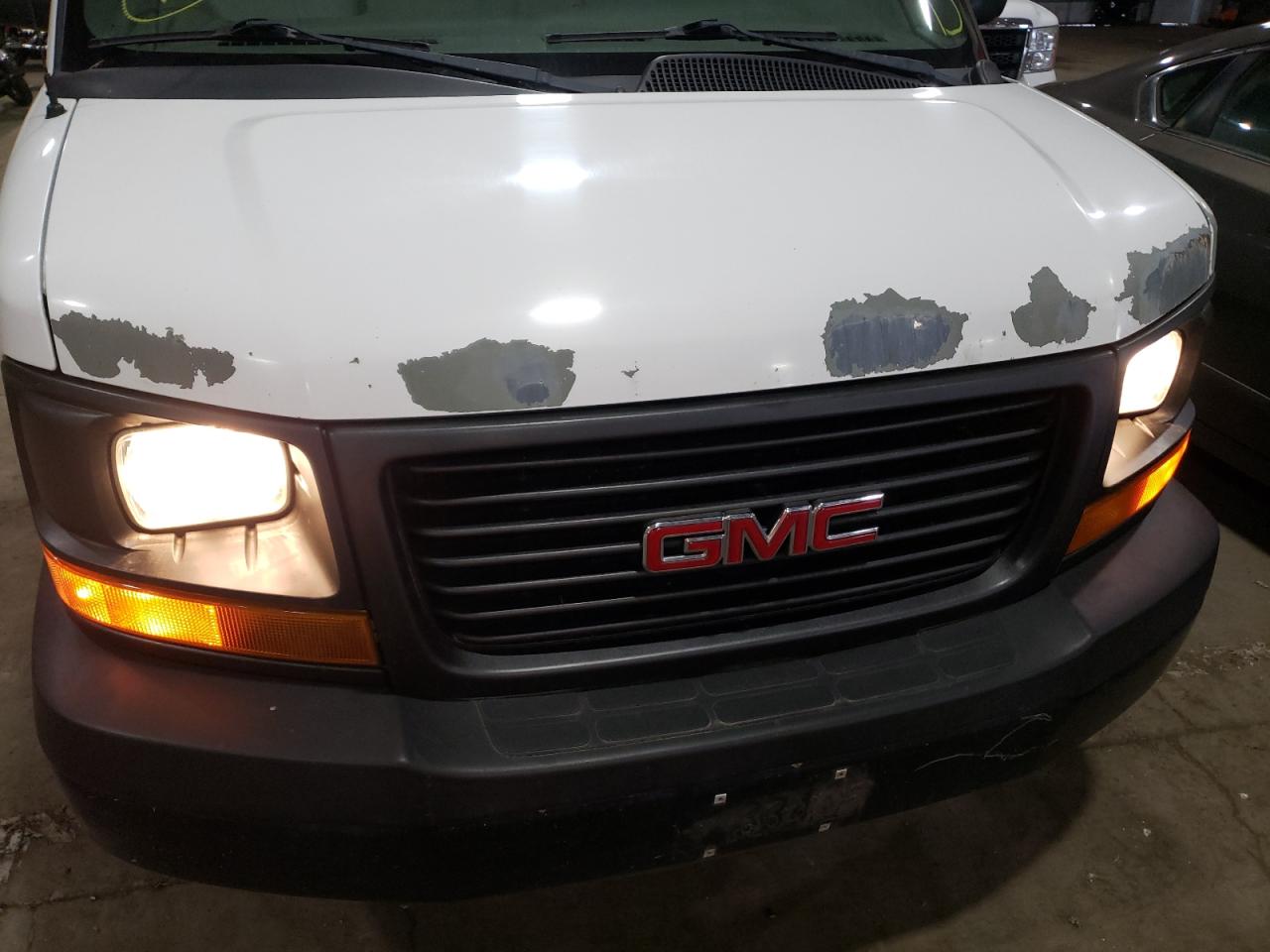Photo 9 from auction – 2011 GMC SAVANA G25 with VIN 1GTW7FCA3B1154244