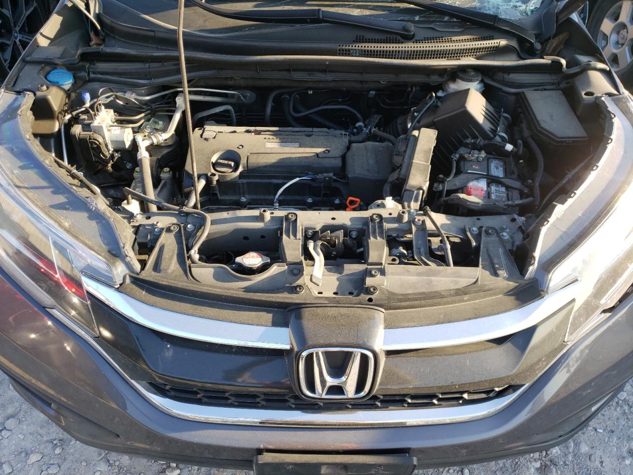 Photo 7 from auction – 2016 HONDA CR-V SE with VIN 2HKRM3H47GH514218