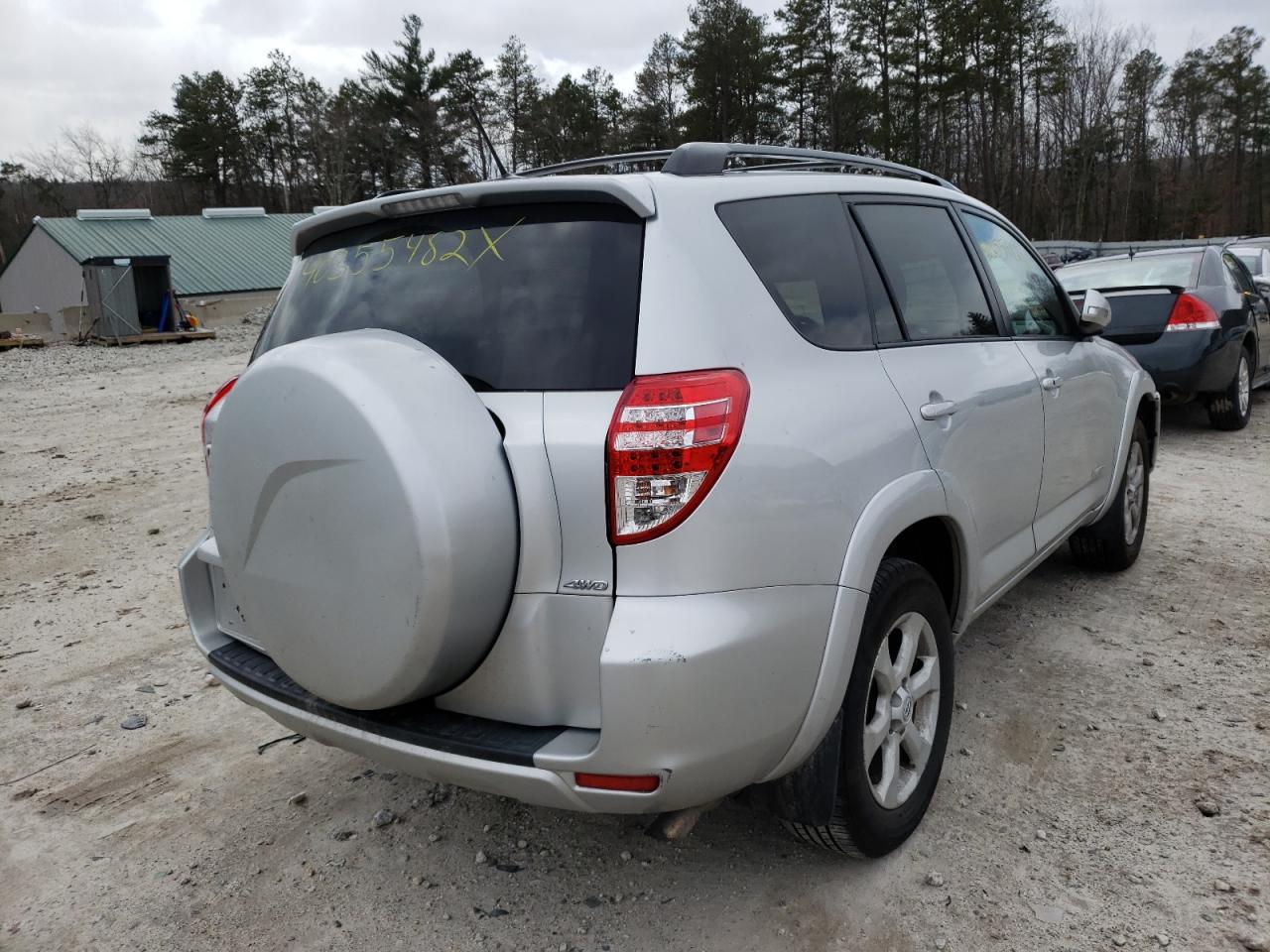 Photo 4 from auction – 2011 TOYOTA RAV4 LIMIT with VIN 2T3DK4DV1BW039137