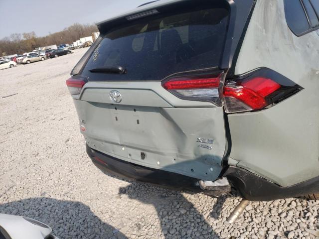Photo 9 from auction – 2021 TOYOTA RAV4 XLE with VIN 2T3P1RFV8MC148869