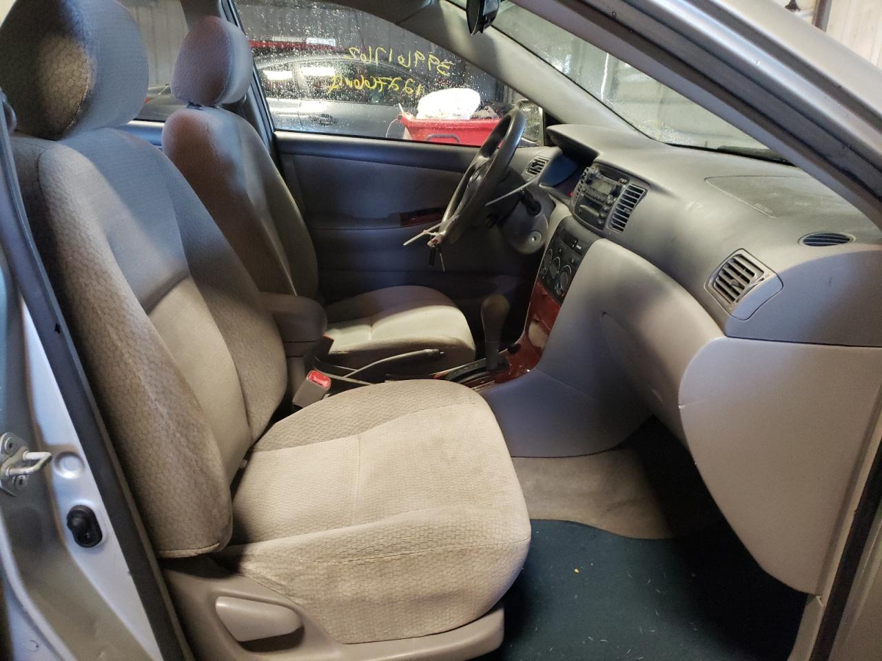 Photo 5 from auction – 2004 TOYOTA COROLLA CE with VIN 1NXBR38E14Z266590