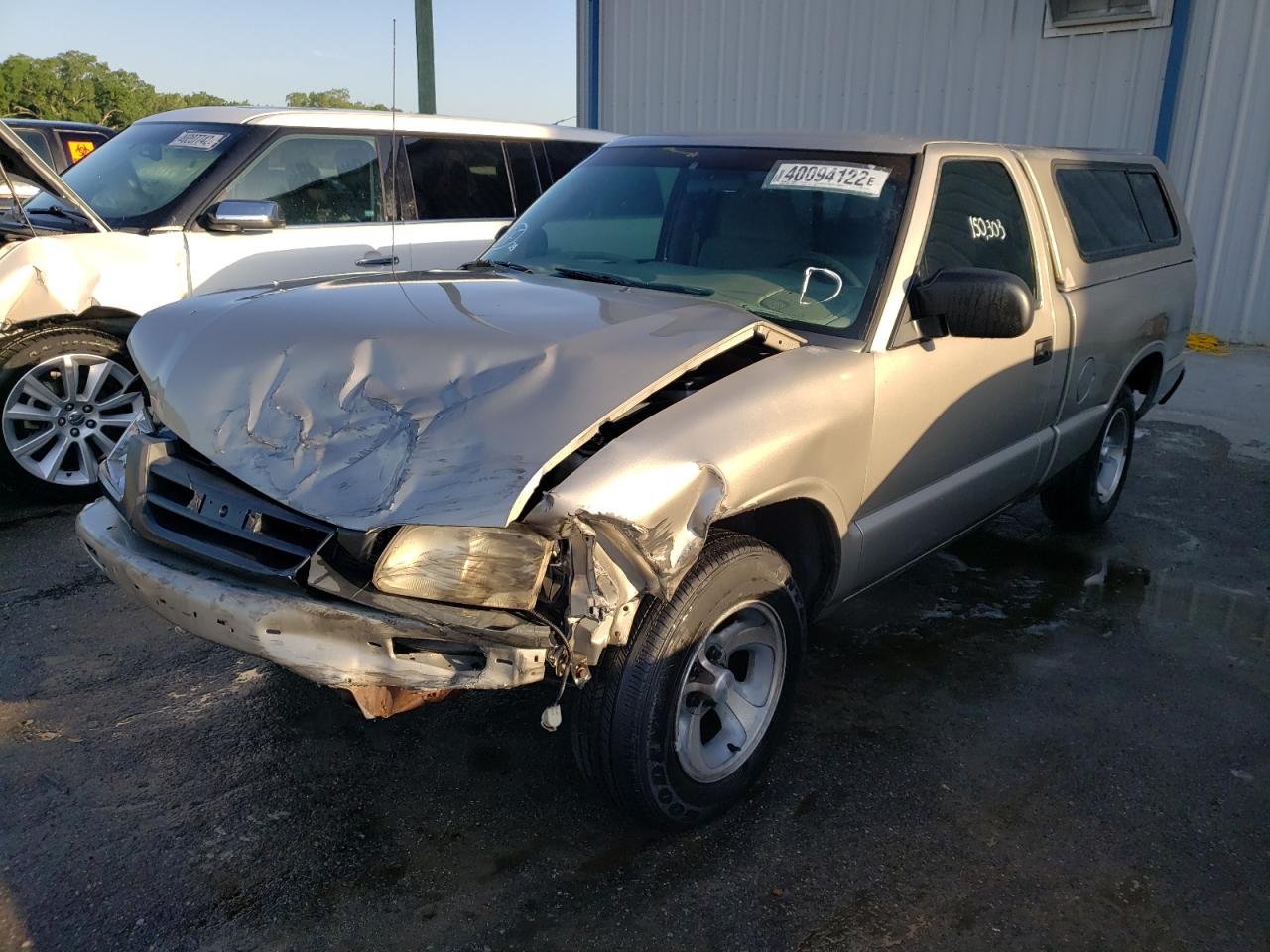 Photo 2 from auction – 1998 ISUZU HOMBRE with VIN 1GGCS1447W8668719