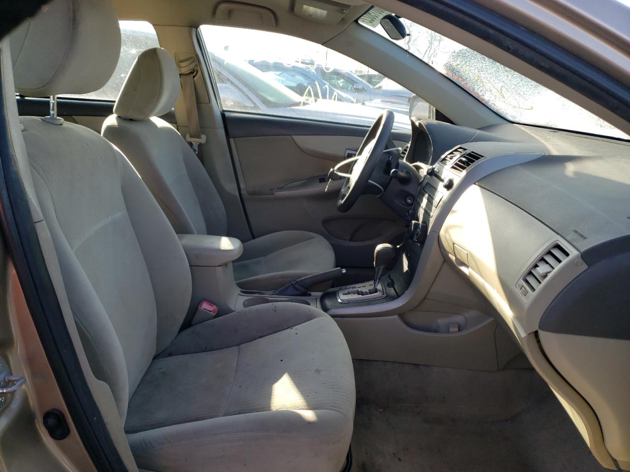 Photo 5 from auction – 2010 TOYOTA COROLLA BA with VIN 1NXBU4EE4AZ217212