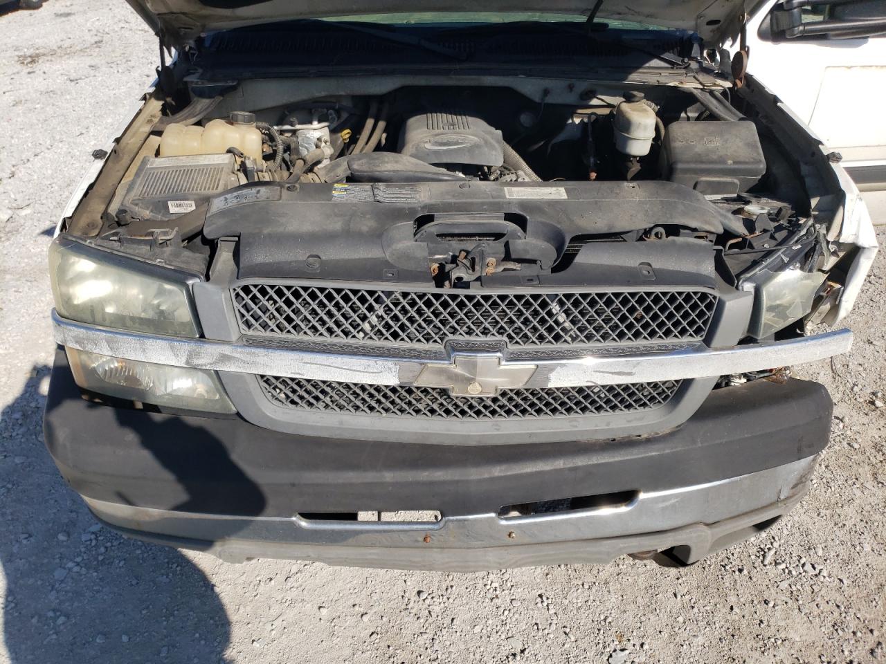 Photo 7 from auction – 2004 CHEVROLET SILVERADO with VIN 1GCHK24U74E126354