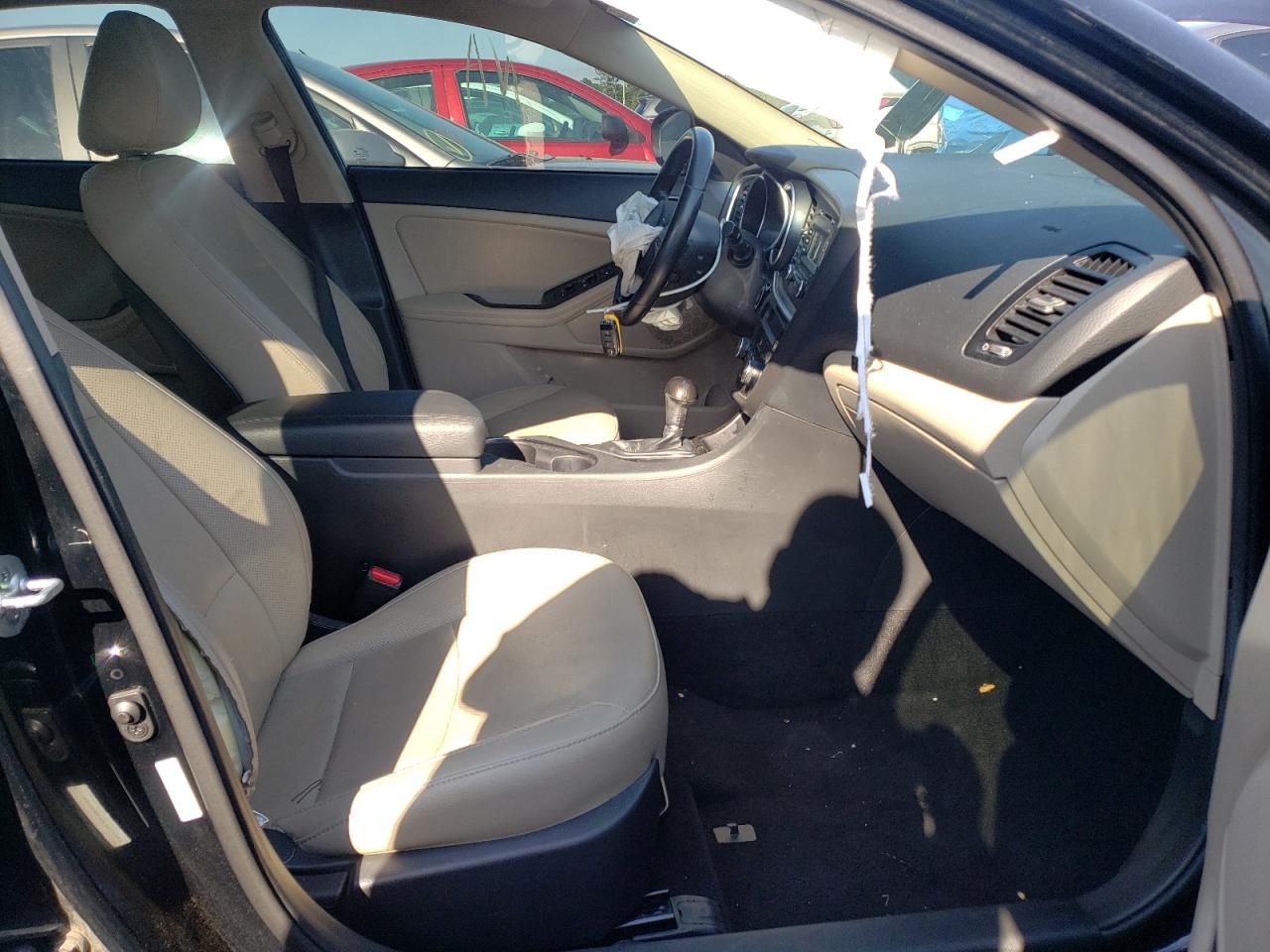 Фото 5 с аукциона – 2015 KIA OPTIMA EX с VIN 5XXGN4A75FG516669