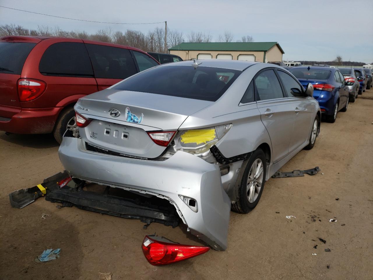 Photo 4 from auction – 2014 HYUNDAI SONATA GLS with VIN 5NPEB4AC7EH932982