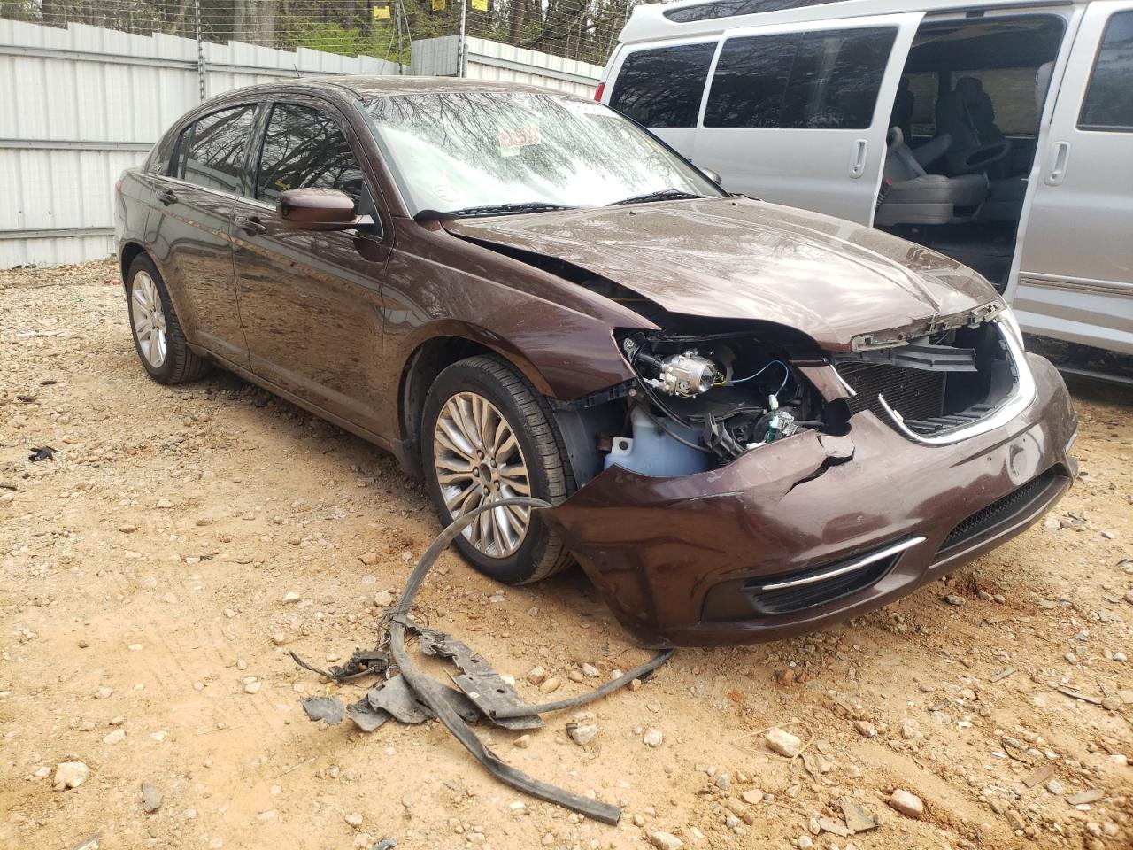 CHRYSLER 200 LX 2012 with VIN 1C3CCBAB6CN295505 - Photo from auction