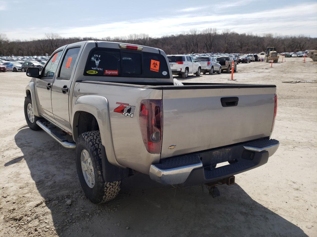 Photo 3 from auction – 2005 CHEVROLET COLORADO with VIN 1GCDT136858164376