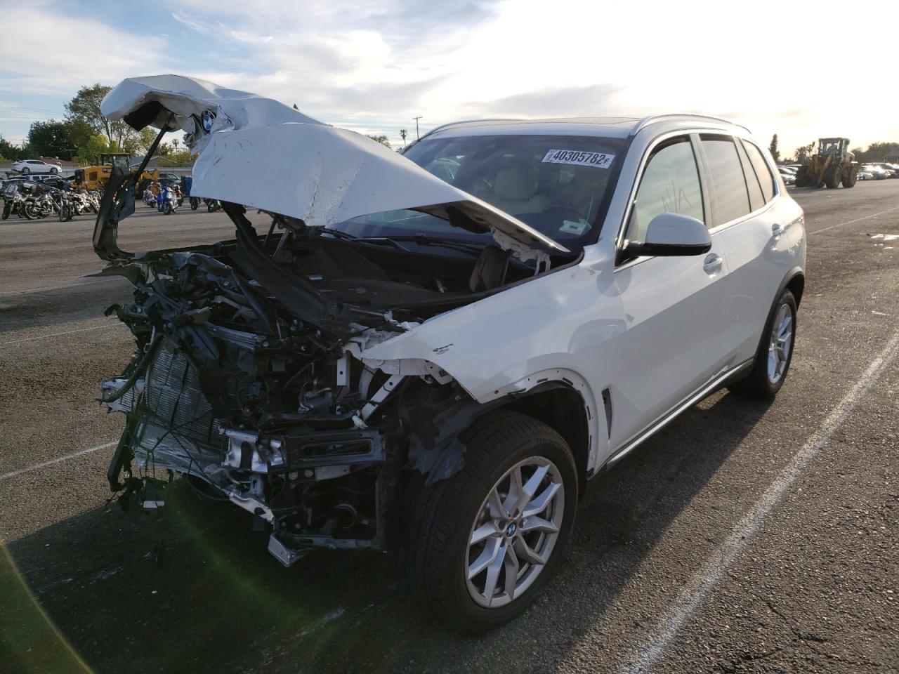 Photo 2 from auction – 2019 BMW X5 XDRIVE4 with VIN 5UXCR6C58KLL38520