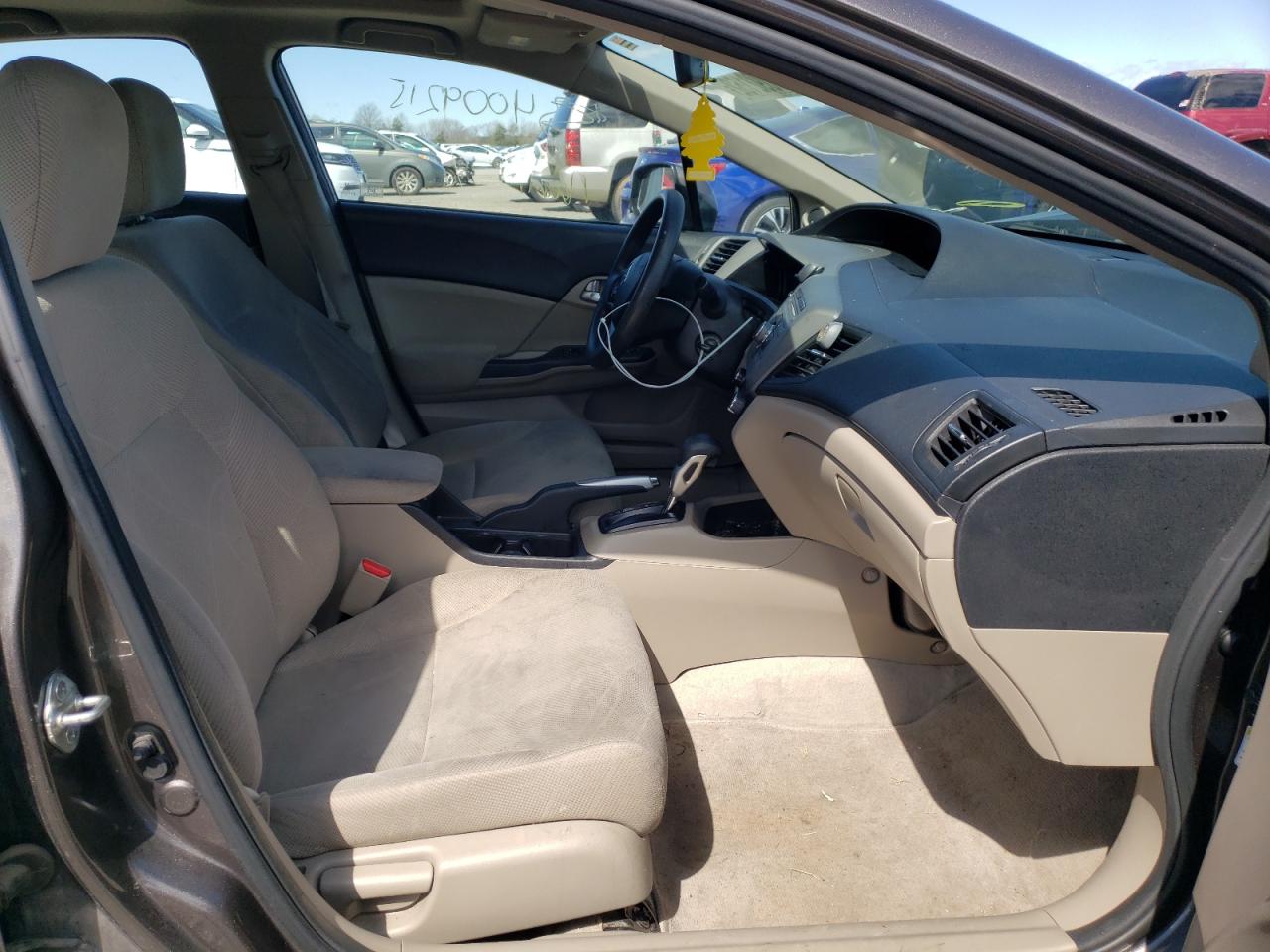 Photo 5 from auction – 2012 HONDA CIVIC EX with VIN 19XFB2F86CE305589