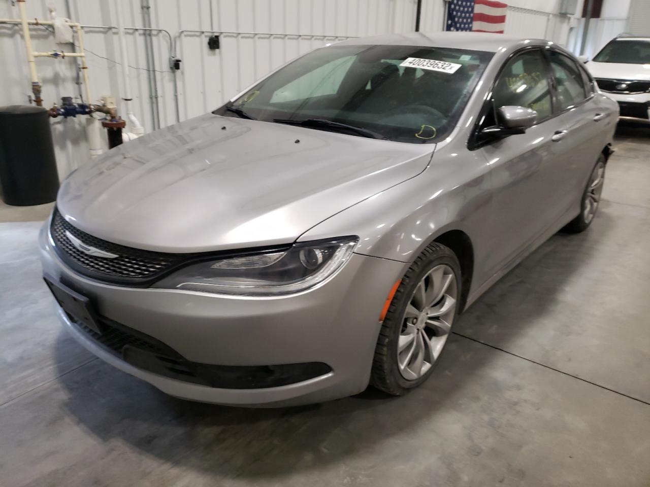Photo 2 from auction – 2015 CHRYSLER 200 S with VIN 1C3CCCBBXFN758531