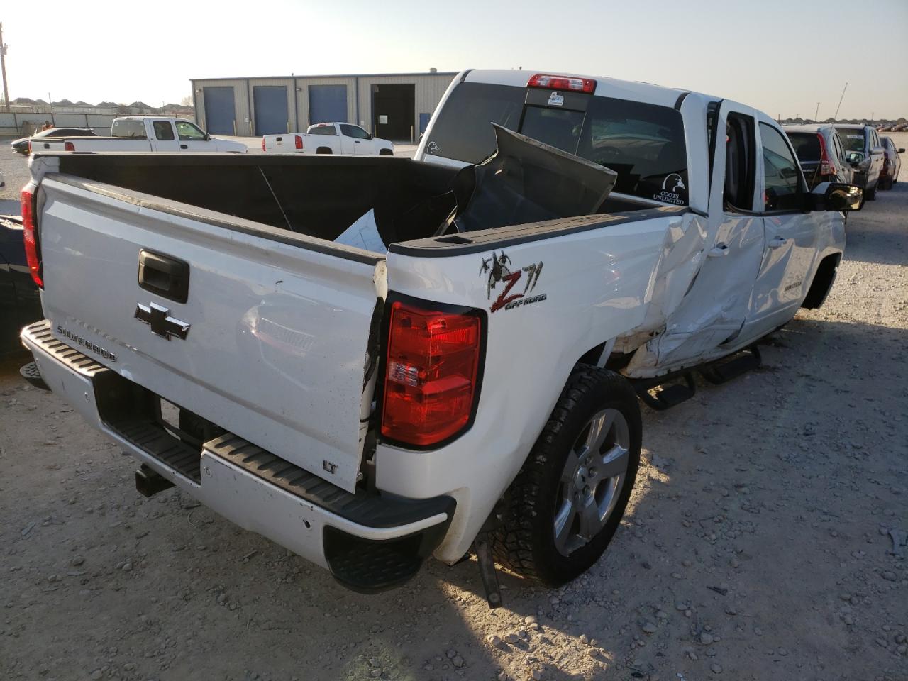 Photo 4 from auction – 2018 CHEVROLET SILVERADO with VIN 1GCVKREC7JZ314698