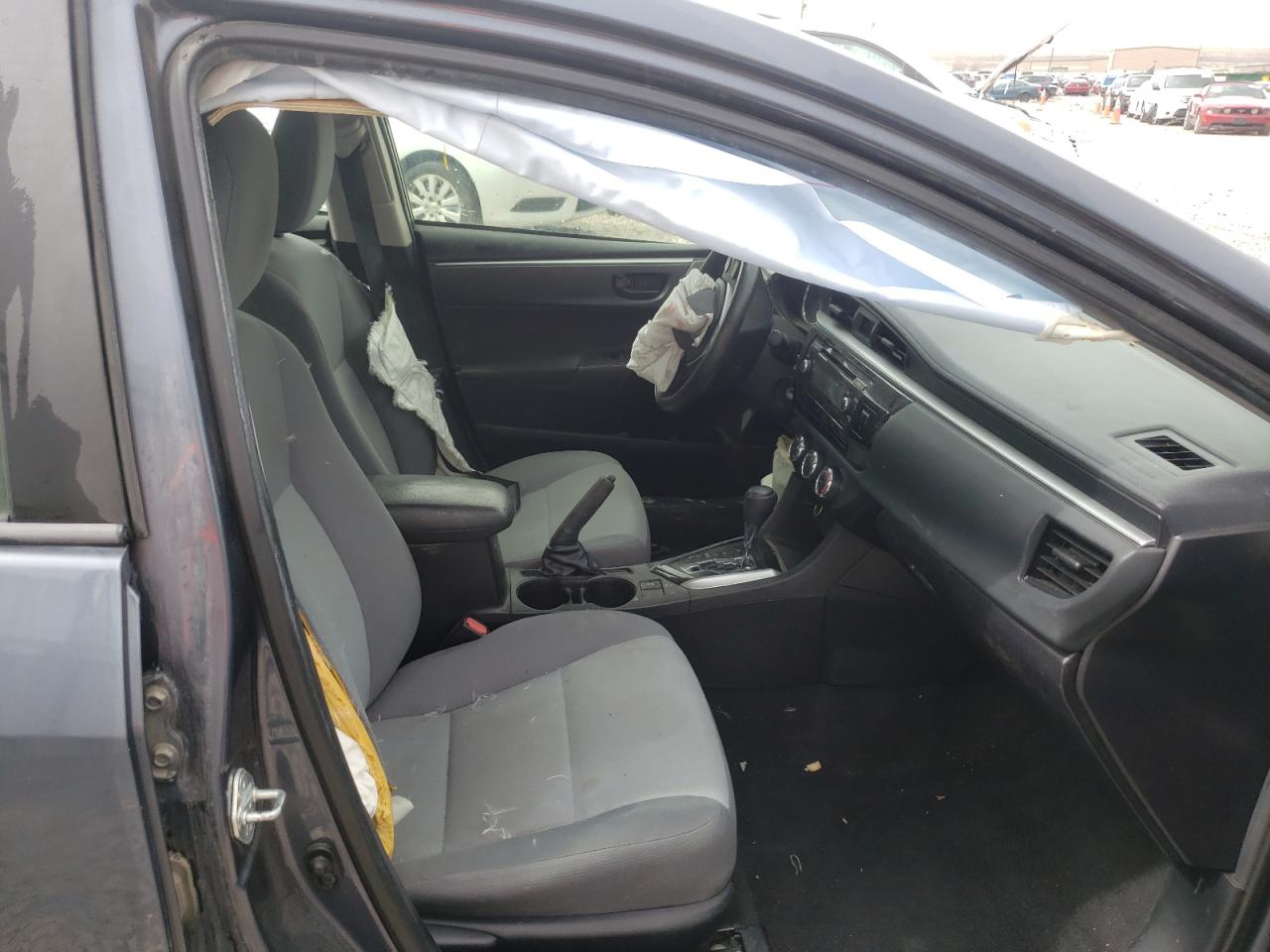 Photo 5 from auction – 2015 TOYOTA COROLLA L with VIN 5YFBURHE4FP224503