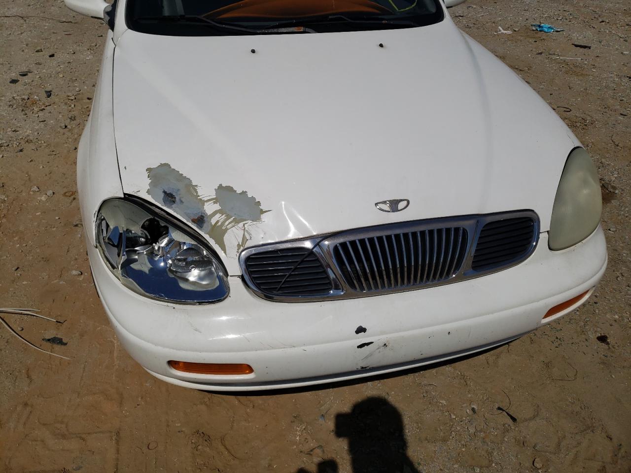 Photo 9 from auction – 2000 DAEWOO LEGANZA CD with VIN KLAVA6928YB269851