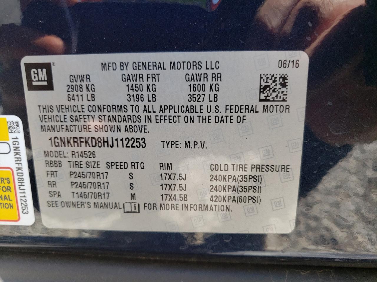 Photo 10 from auction – 2017 CHEVROLET TRAVERSE L with VIN 1GNKRFKD8HJ112253