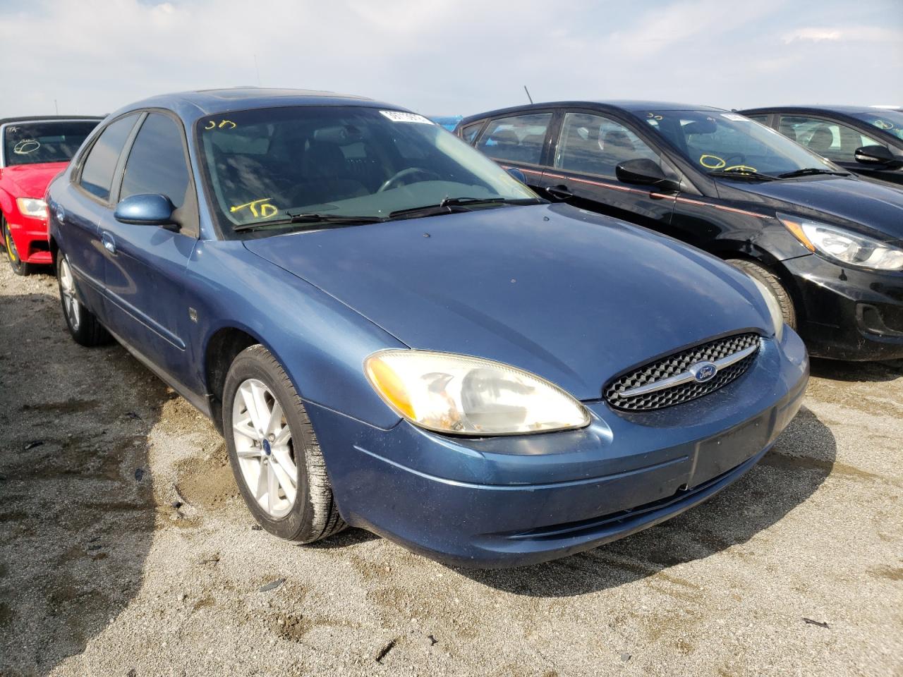 FORD TAURUS SEL 2002 with VIN 1FAFP56S02G102555 - Photo from auction