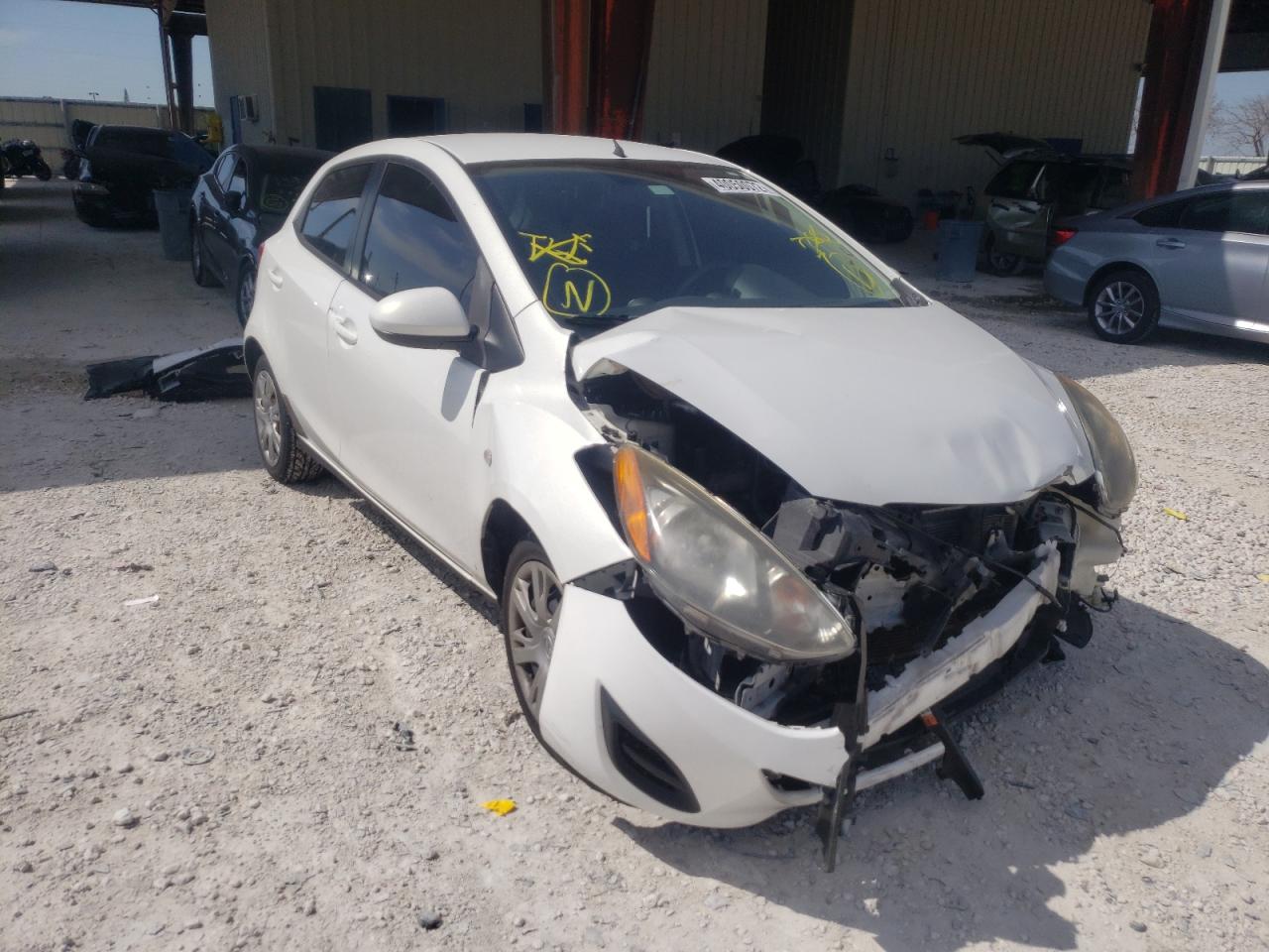 MAZDA MAZDA2 SPO 2014 with VIN JM1DE1KY3E0187222 - Photo from auction