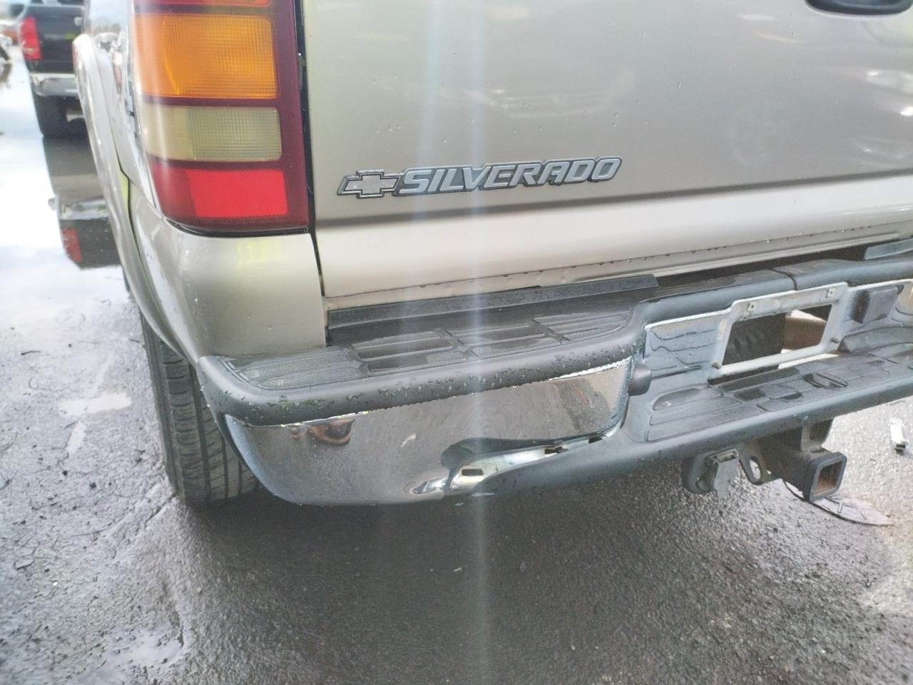 Photo 9 from auction – 2002 CHEVROLET SILVERADO with VIN 1GCHK23GX2F113228