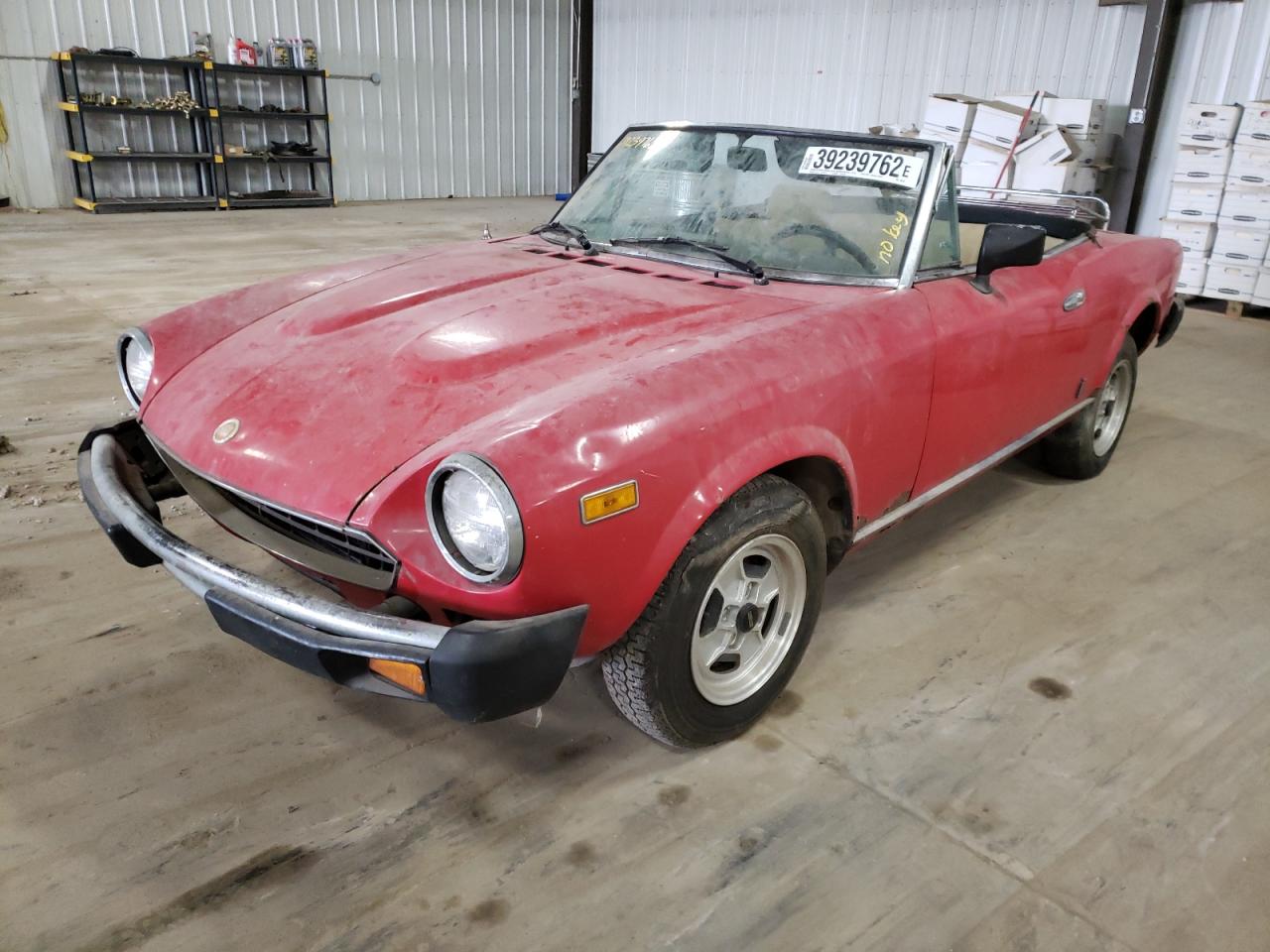 Photo 2 from auction – 1981 FIAT 124 SPIDER with VIN ZFAAS00B7B8180556