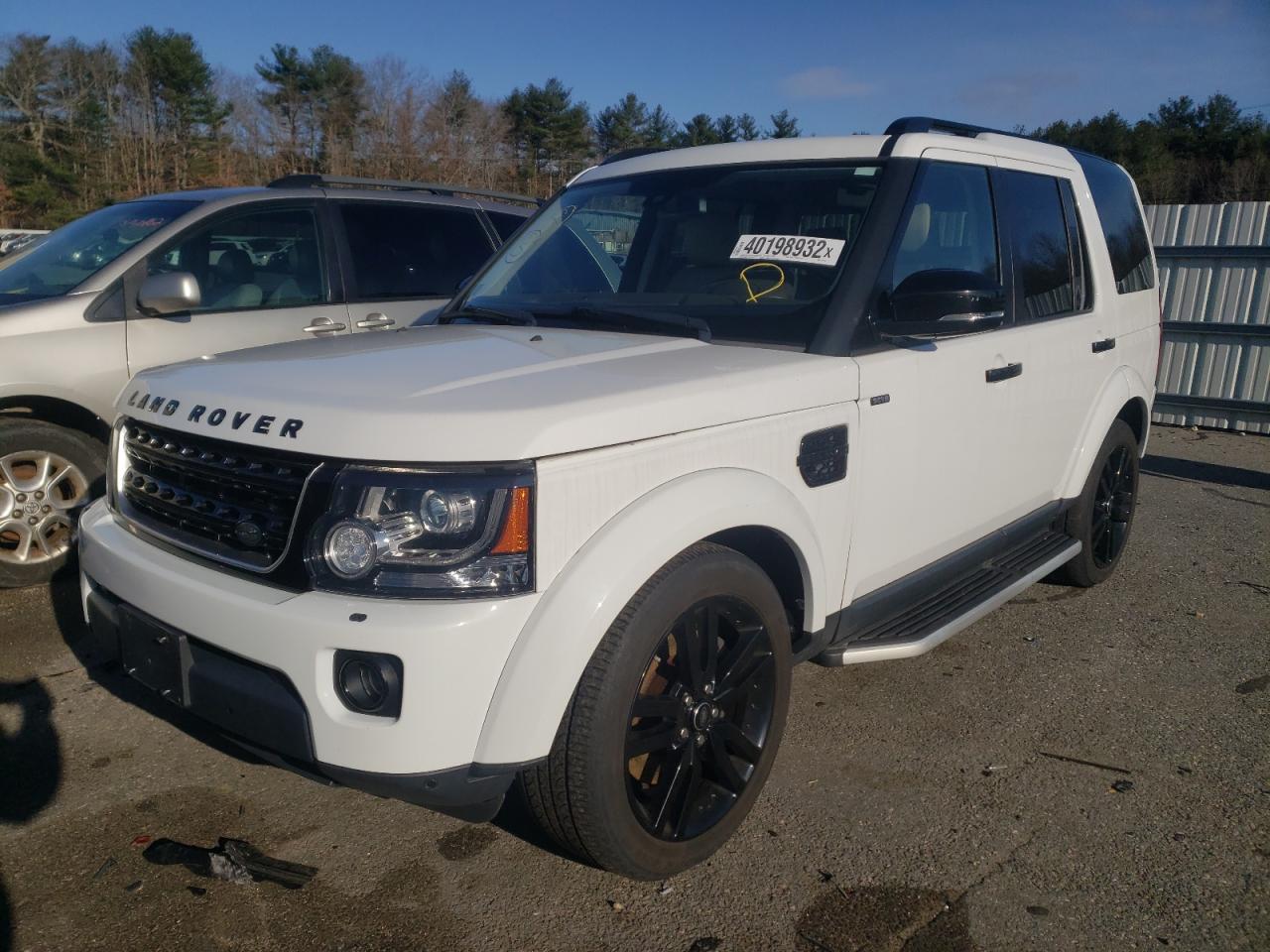 Photo 2 from auction – 2016 LAND ROVER LR4 HSE with VIN SALAG2V62GA794148