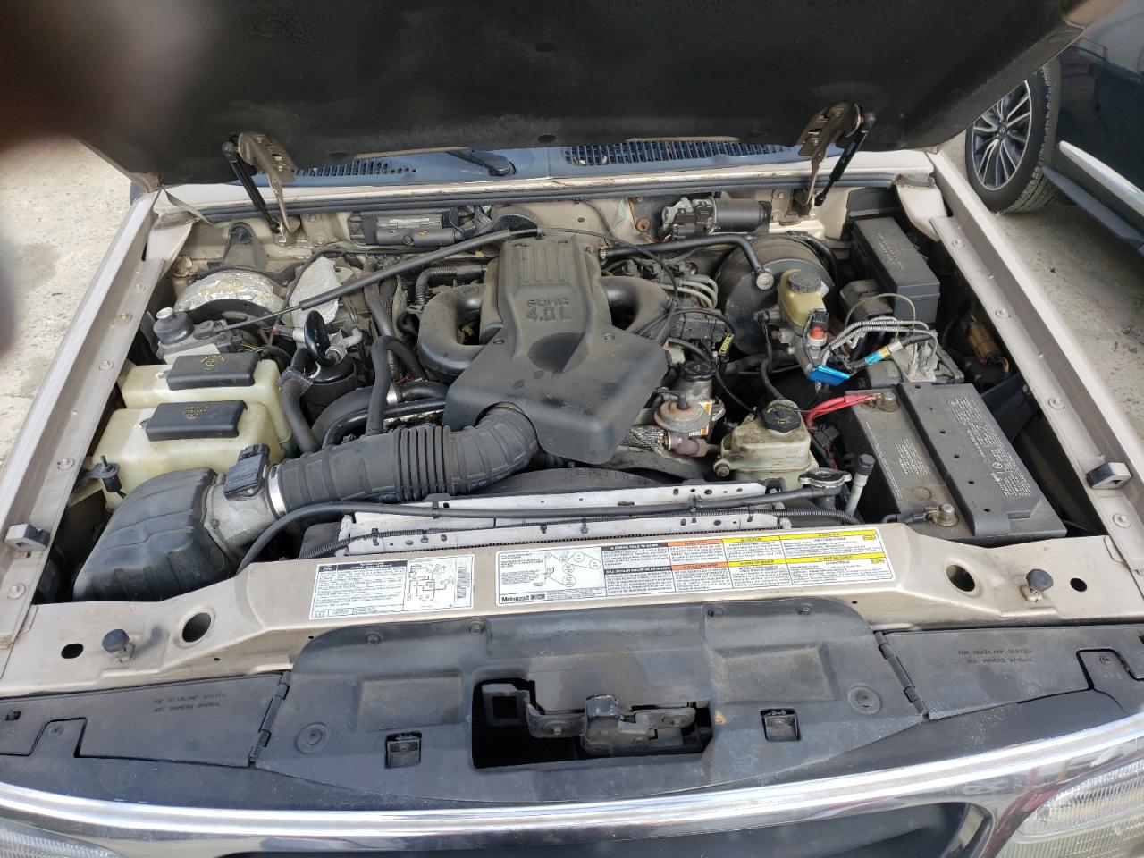Photo 7 from auction – 1998 FORD EXPLORER with VIN 1FMZU34E2WZB51697